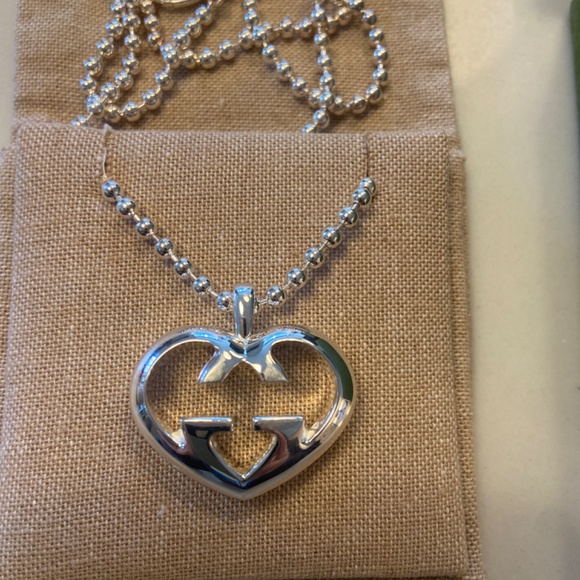 Gucci heart-shaped interlocking G motif pendant/ *Made in Italy *26.5” length - Picture 2 of 2